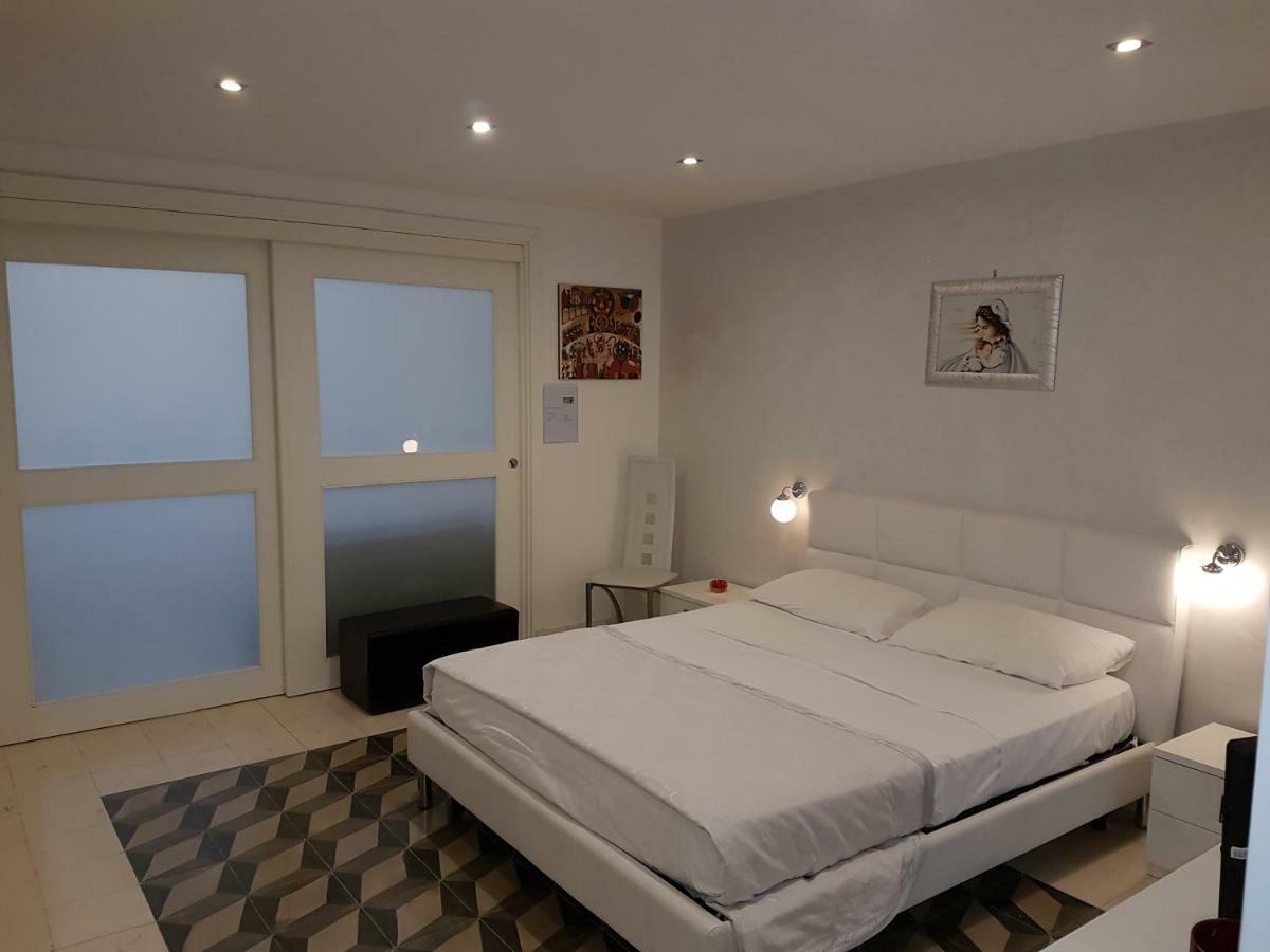 ברינדיזי Casa Orchidea - The Fab Stay מראה חיצוני תמונה